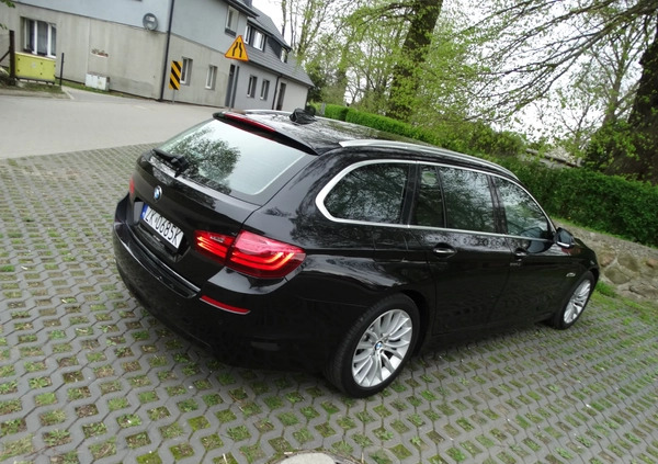 BMW Seria 5 cena 56900 przebieg: 278000, rok produkcji 2014 z Koszalin małe 596